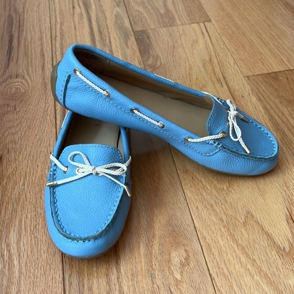 New Talbots leather blue driving loafers 6.5​ - Picture 3 of 9